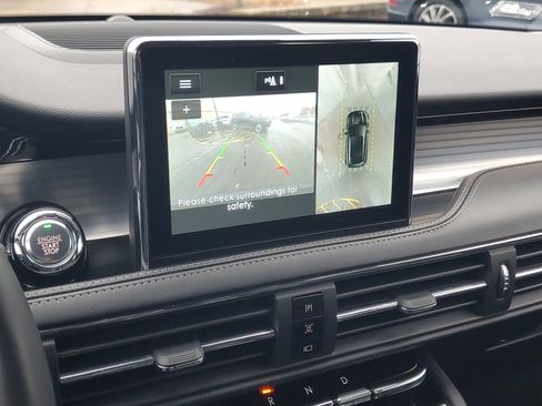 Certified 2022 Lincoln Corsair Standard w/ Premium Package image 17