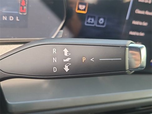 New 2026 Chevrolet Traverse LT w/ Driver Confidence Package image 32