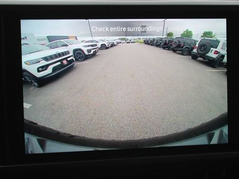 Used 2024 Jeep Wrangler Unlimited Sport AWD/4WD image 8