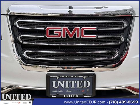 Used 2017 GMC Terrain SLT w/ Driver Alert Package I image 10