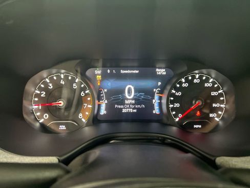 Used 2023 Jeep Compass Latitude AWD/4WD image 11