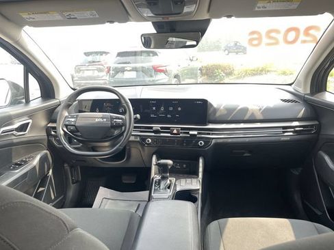 Used 2026 Kia Sportage LX FWD image 38