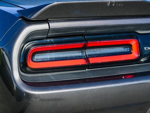 Used 2015 Dodge Challenger R/T Plus image 8