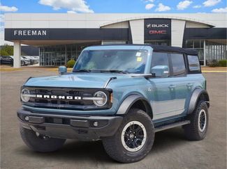 Used 2022 Ford Bronco Outer Banks w/ Sasquatch Package AWD/4WD video 1