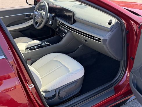 Used 2024 Hyundai Sonata SEL w/ Convenience Package image 25