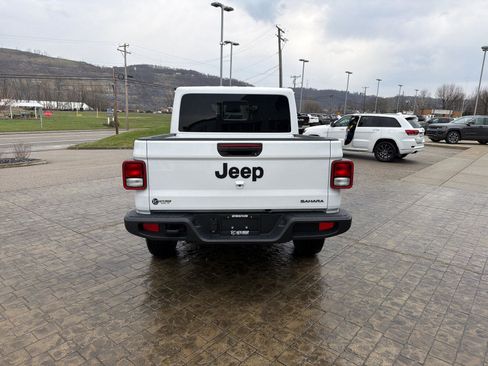 New 2026 Jeep Gladiator Sport image 7