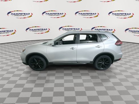 Used 2019 Nissan Rogue SL w/ Premium Package image 5