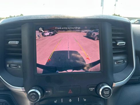 Used 2019 RAM 1500 Big Horn AWD/4WD image 8