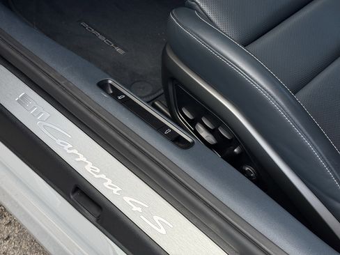 Certified 2021 Porsche 911 Carrera 4S image 30