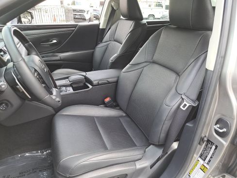 Used 2021 Lexus ES 250 w/ Premium Package AWD/4WD image 15