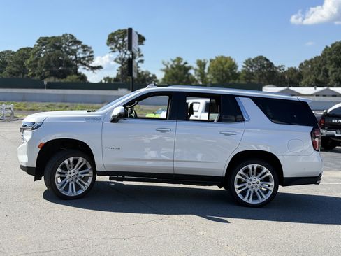 Used 2023 Chevrolet Tahoe High Country w/ Advanced Technology Package AWD/4WD image 4