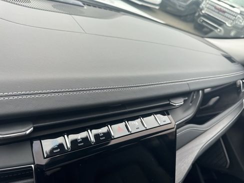 Used 2022 Jeep Grand Cherokee Limited 4xe w/ MOPAR Finishing Package image 28