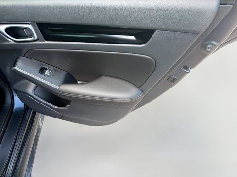 Certified 2024 Honda Civic Touring image 30