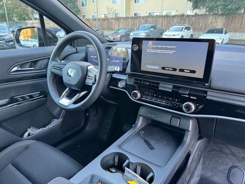 New 2026 Honda Prologue EX image 52