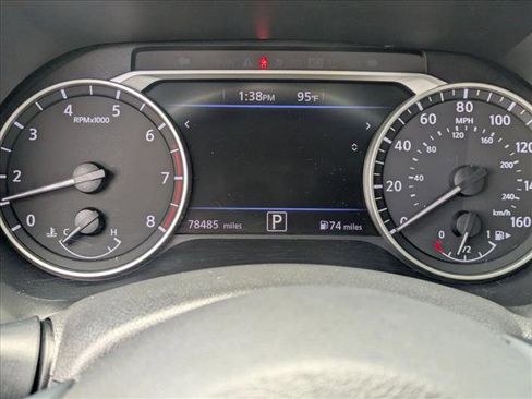 Certified 2020 Nissan Sentra SV FWD image 11