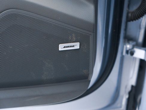 Used 2022 Porsche Cayenne image 24