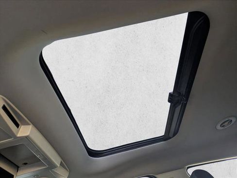 Used 2015 Chevrolet Traverse LTZ image 20