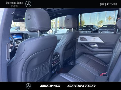 Used 2024 Mercedes-Benz GLS 450 4MATIC image 20