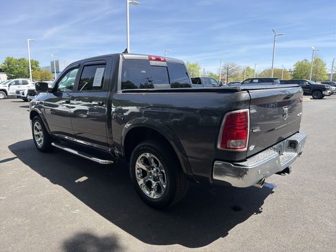 Used 2016 RAM 1500 Laramie w/ Convenience Group image 8