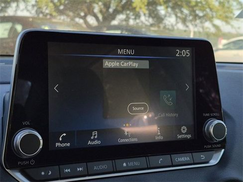 New 2025 Nissan Sentra SR w/ Midnight Edition image 14