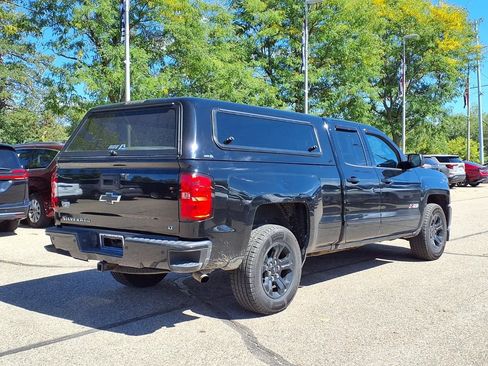 Used 2017 Chevrolet Silverado 1500 LT w/ Midnight Edition AWD/4WD image 4