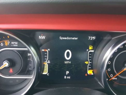 Used 2023 Jeep Gladiator Rubicon w/ Trailer Tow Package AWD/4WD image 27