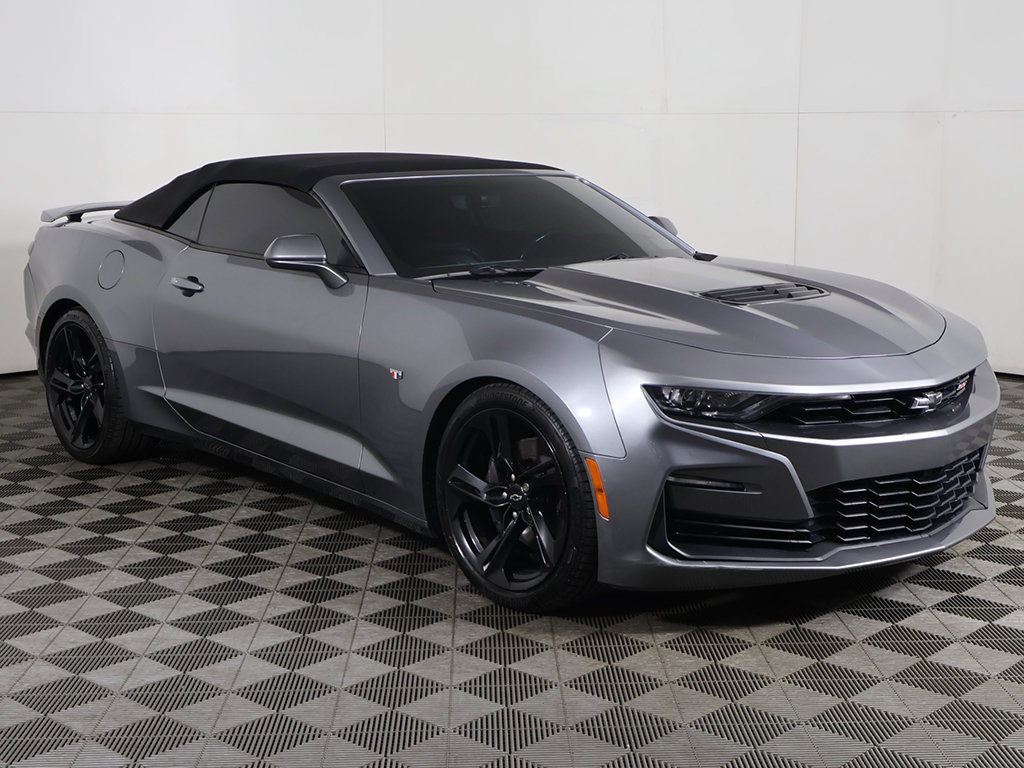 Used 2020 Chevrolet Camaro SS RWD image 50