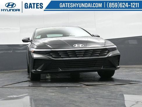 New 2026 Hyundai Elantra Sport image 34