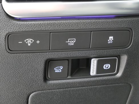 Certified 2024 Hyundai Palisade Calligraphy image 21