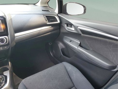 Used 2015 Honda Fit EX image 10