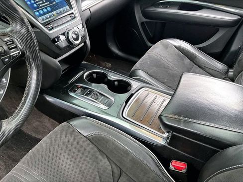 Used 2020 Acura MDX A-Spec image 13