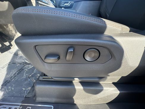 New 2026 GMC Sierra 2500 AT4 w/ AT4 Premium Plus Package AWD/4WD image 14
