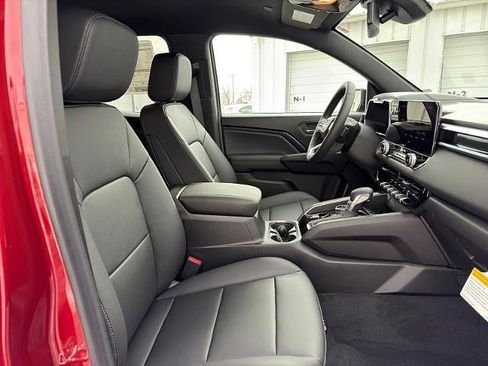 New 2026 GMC Canyon Elevation w/ Convenience Package image 14