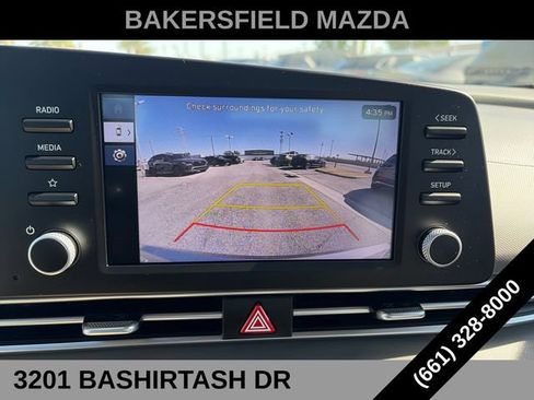 Used 2024 Hyundai Elantra SE FWD image 15
