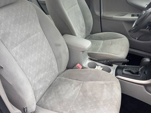 Used 2009 Toyota Corolla LE image 12