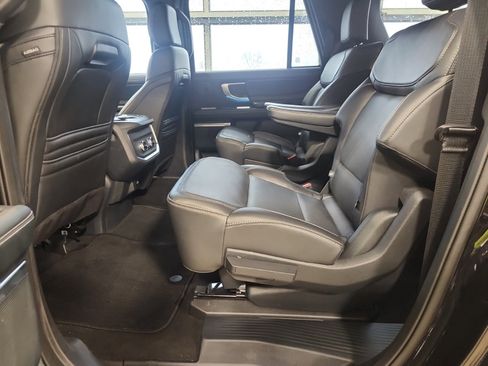 Used 2025 Ford Expedition Max Platinum w/ Stealth Performance Package image 12