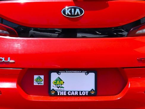 Used 2020 Kia Soul GT-Line FWD image 21