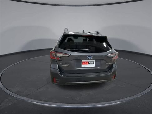 Used 2020 Subaru Outback Premium image 7