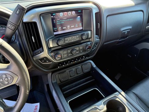 Used 2018 Chevrolet Silverado 2500 LTZ w/ Duramax Plus Package image 19