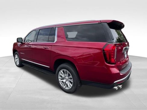 Certified 2023 GMC Yukon XL Denali w/ Max Trailering Package AWD/4WD image 4