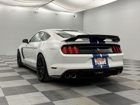 Used 2017 Ford Mustang Shelby GT350 image 13