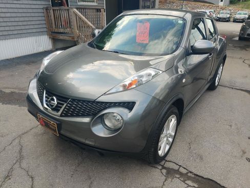 Used 2012 Nissan Juke S AWD/4WD image 2