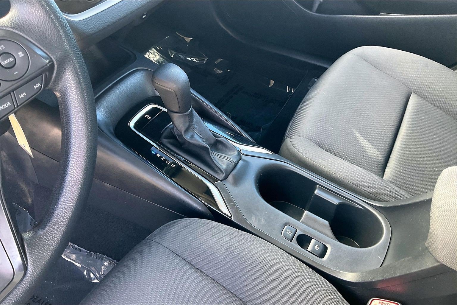 Used 2024 Toyota Corolla LE FWD image 22