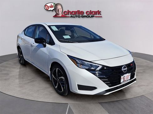 New 2025 Nissan Versa SR w/ Trunk Package image 8