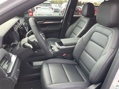 New 2026 GMC Terrain Elevation w/ Elevation Premium Package image 11