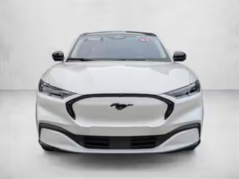 Used 2023 Ford Mustang Mach-E Premium image 9