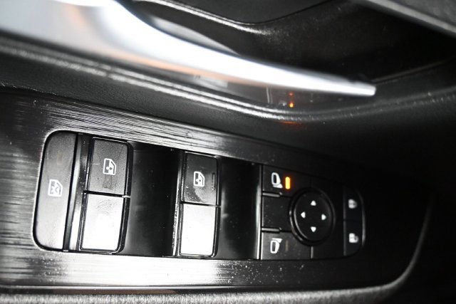 Used 2026 Nissan Kicks SV FWD image 21