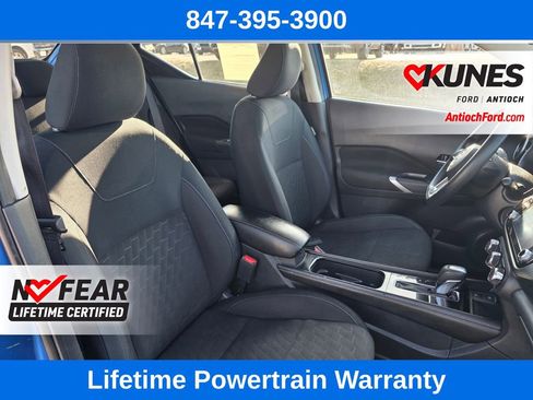 Used 2023 Nissan Kicks SV image 32