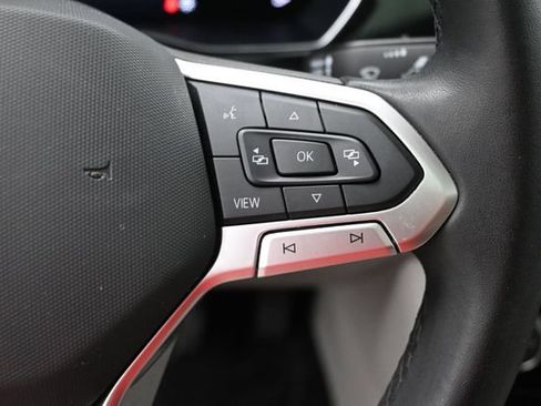 Used 2024 Volkswagen Jetta SE FWD image 29