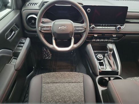 Certified 2024 Chevrolet Colorado Z71 w/ Advanced Trailering Package image 10